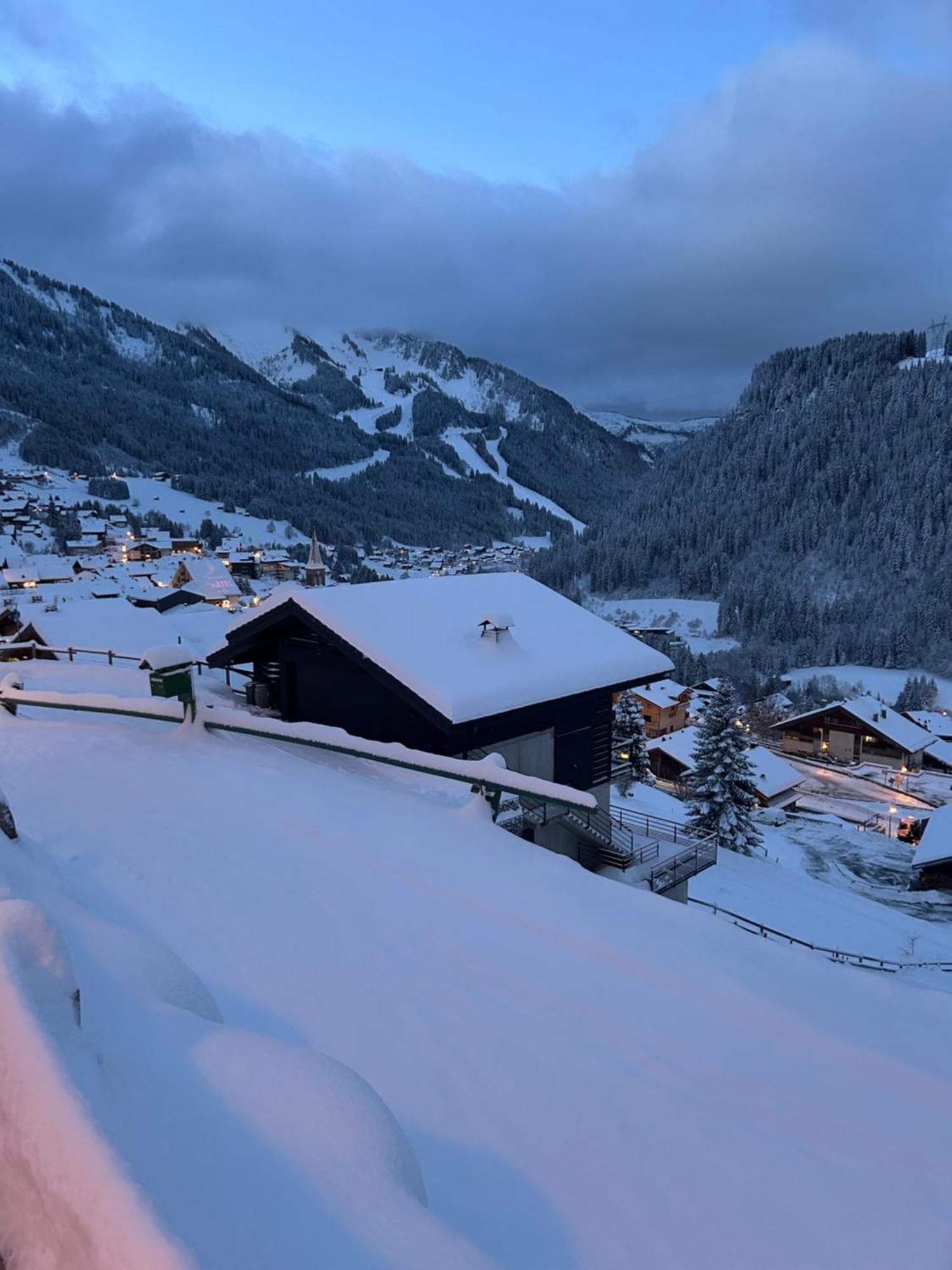 Le Hameau Des 4 Saisons Apartment Chatel Luaran gambar